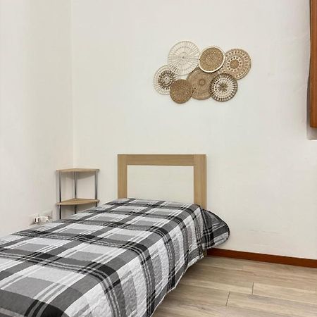 Appartamento Colomba Пиаченца Екстериор снимка
