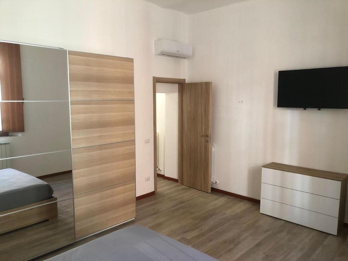 Appartamento Colomba Пиаченца Екстериор снимка