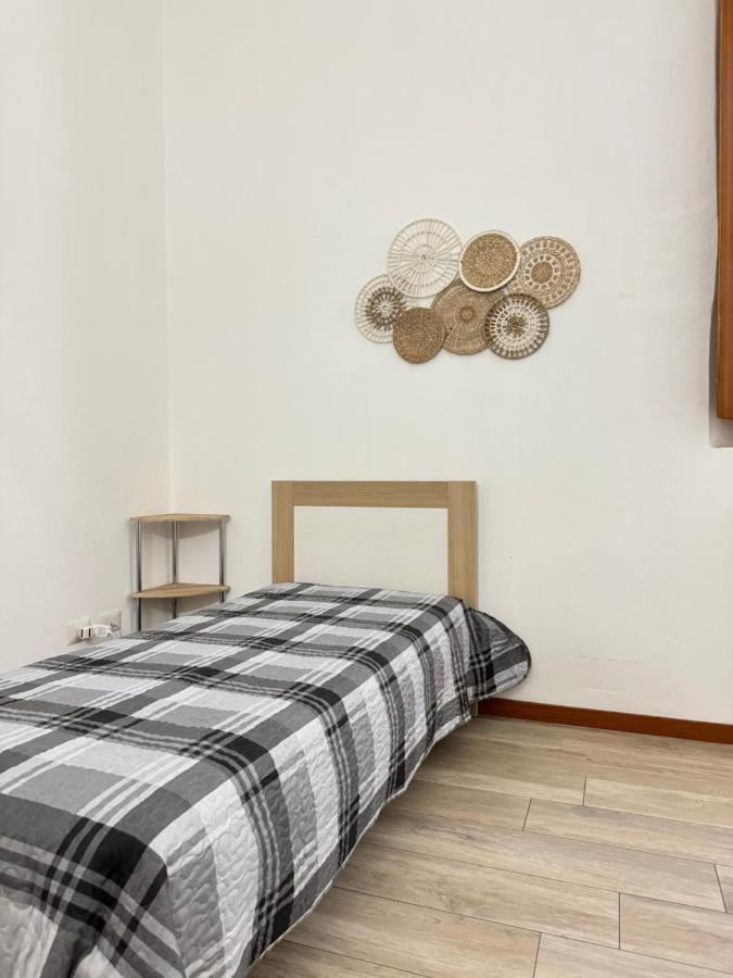 Appartamento Colomba Пиаченца Екстериор снимка